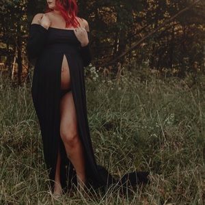 Off Should Long Sleeve Open Front Maternity Gown